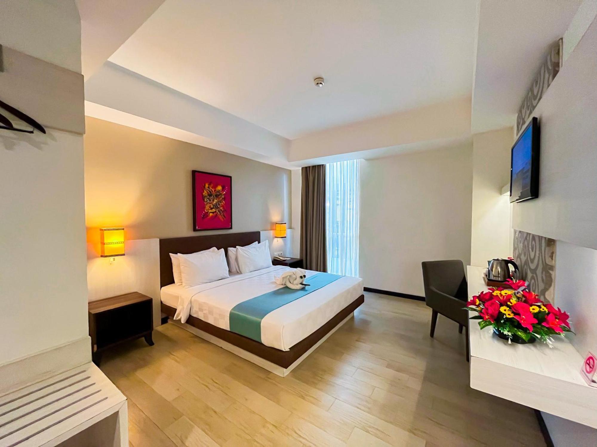 Luxury Malioboro Hotel Yogyakarta Exterior foto